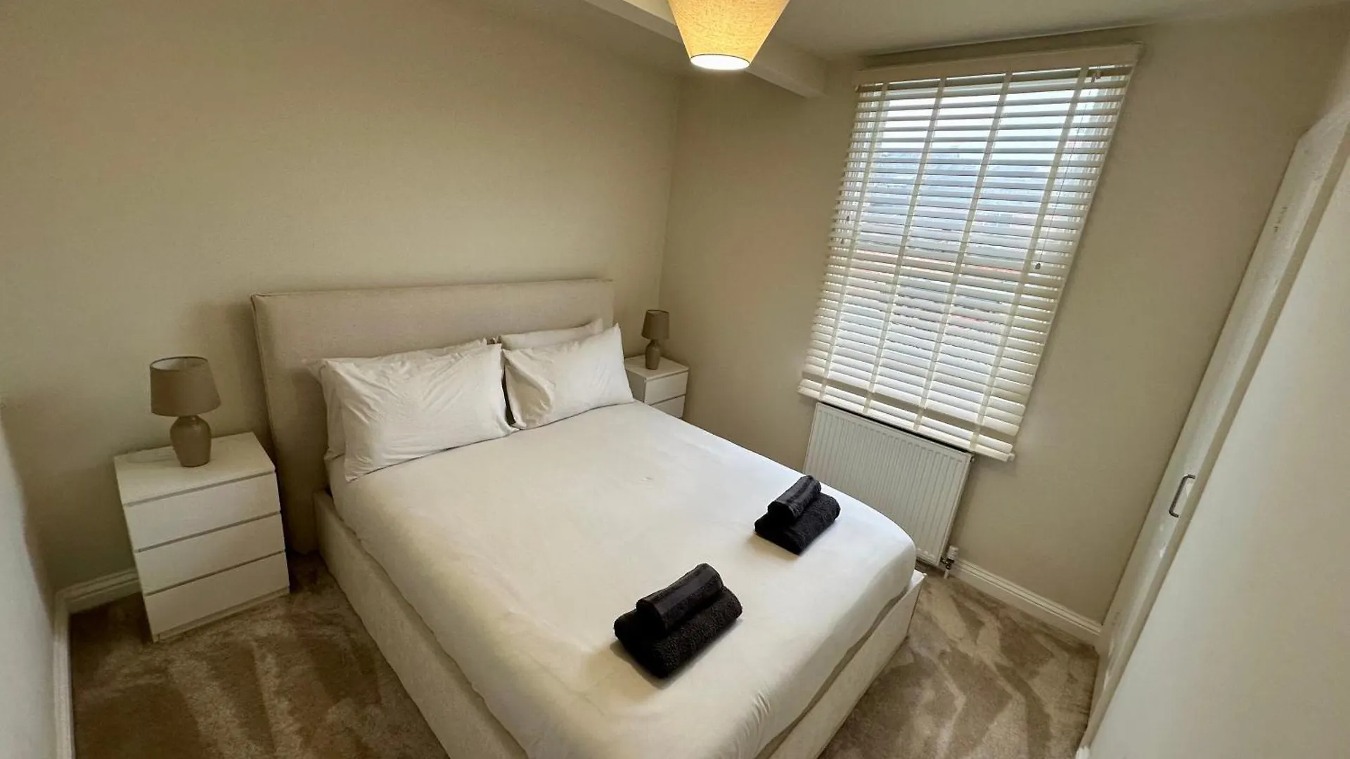 Fairlight Cottage Cheltenham Holiday home